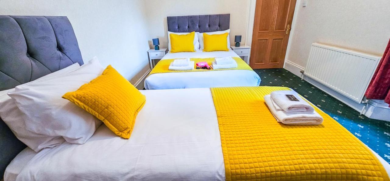 Mystayinn Abermar Guest House Инвернес Екстериор снимка