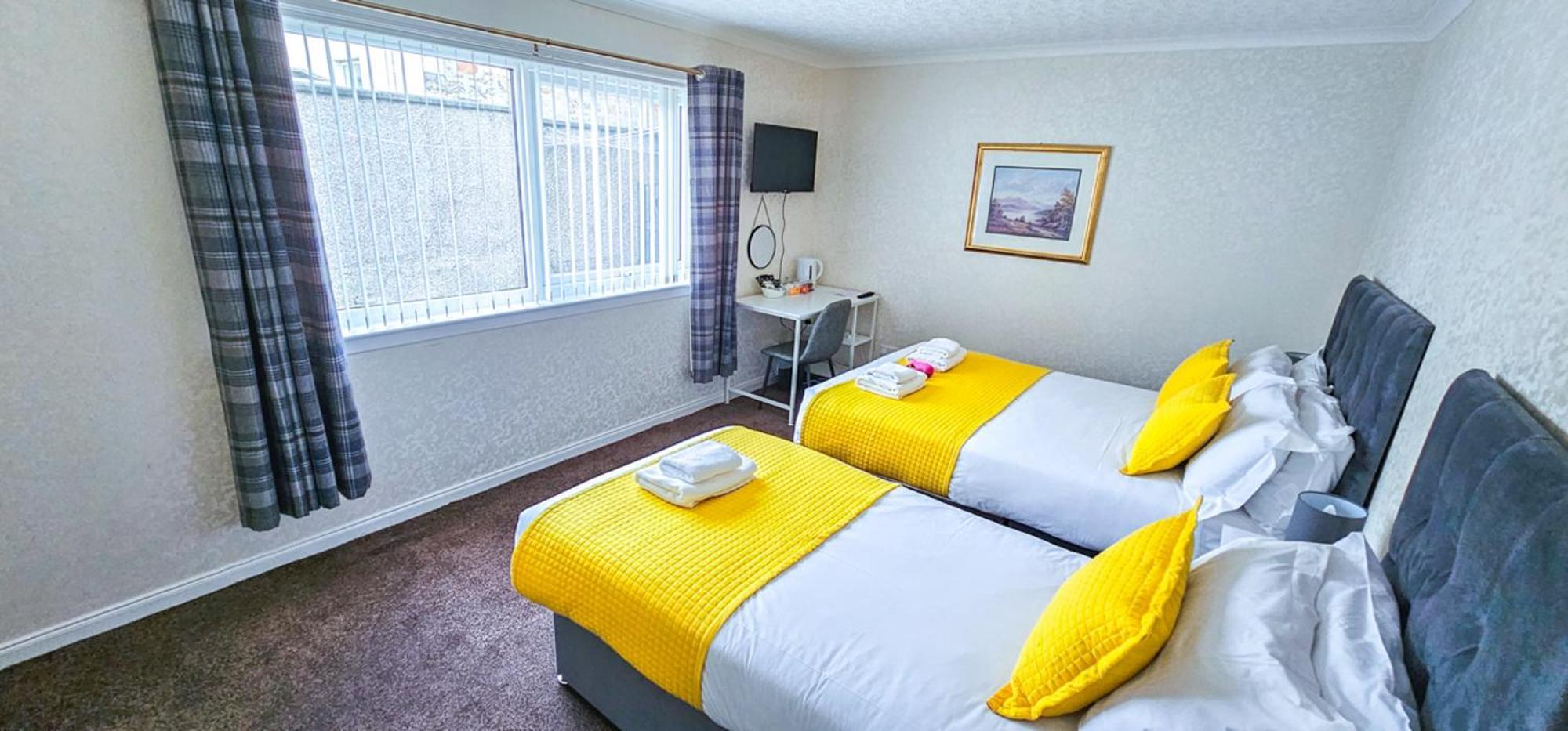Mystayinn Abermar Guest House Инвернес Екстериор снимка