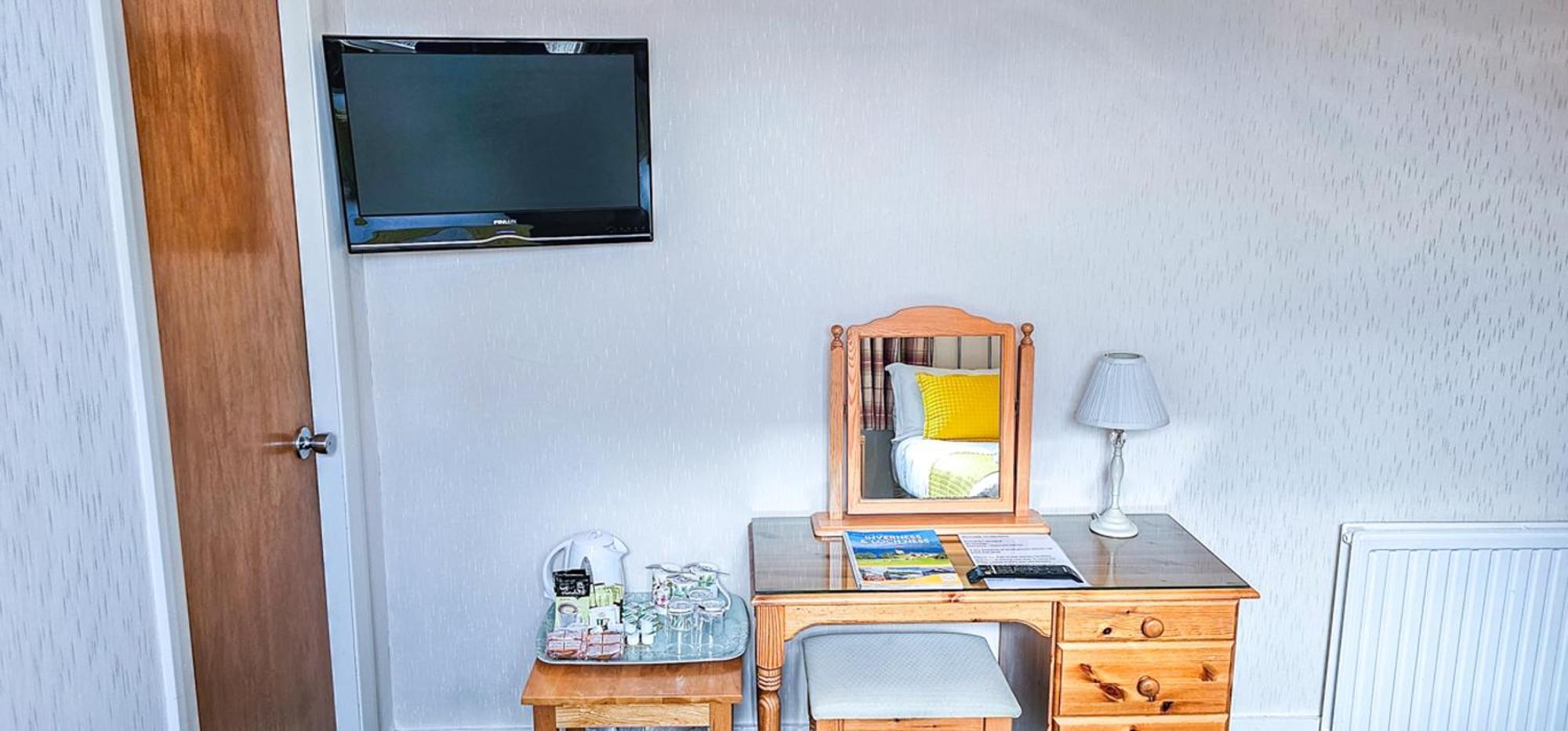 Mystayinn Abermar Guest House Инвернес Екстериор снимка