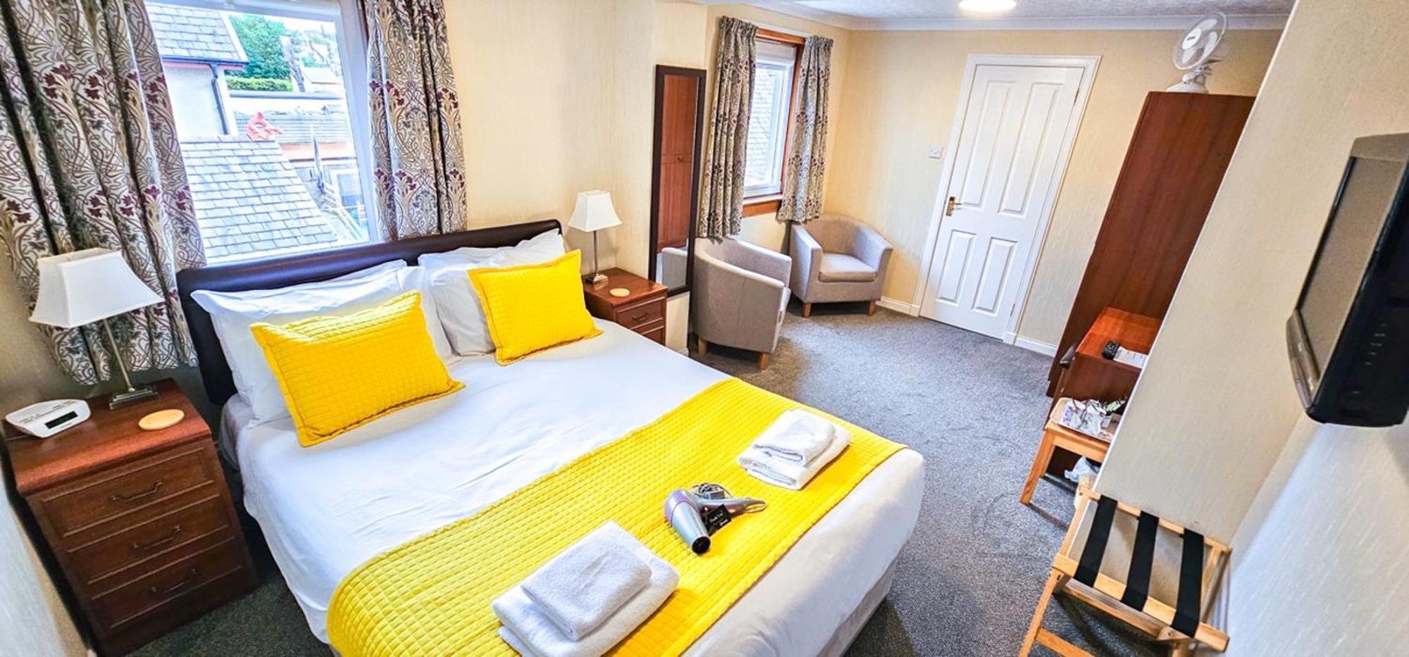 Mystayinn Abermar Guest House Инвернес Екстериор снимка