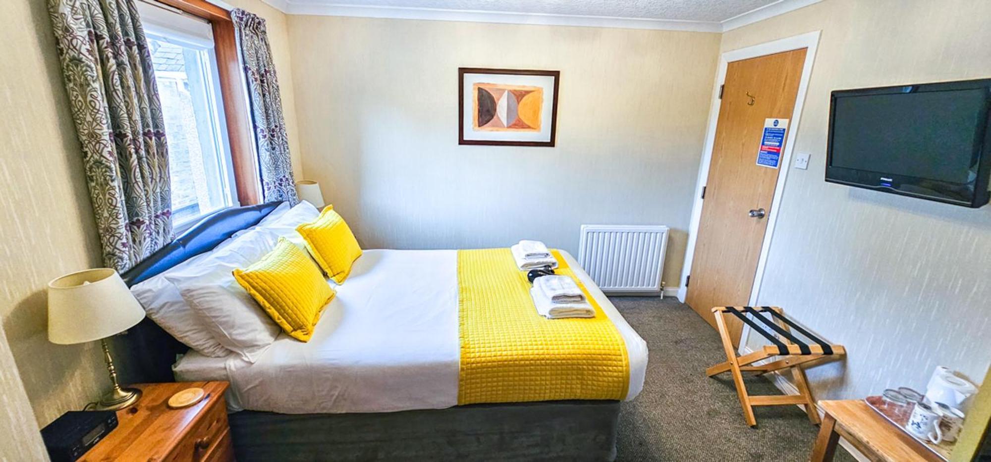 Mystayinn Abermar Guest House Инвернес Екстериор снимка